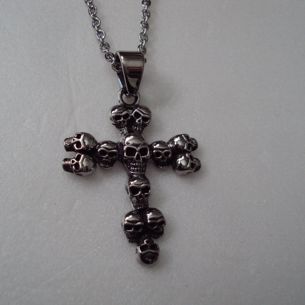 Skull cross pendant 2.25" w/bail stainless steel necklace 24" POS201